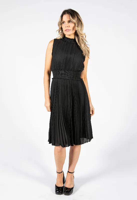 Midi dresses with pom - pom trims for a playful and festive look Plisse Dress