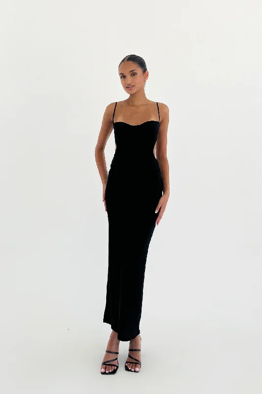 Midi dresses with lace - up fronts for a unique and adjustable style Annie Maxi Dress - Black Midi dresses with lace - up fronts for a unique and adjustable style Annie Maxi Dress - Black