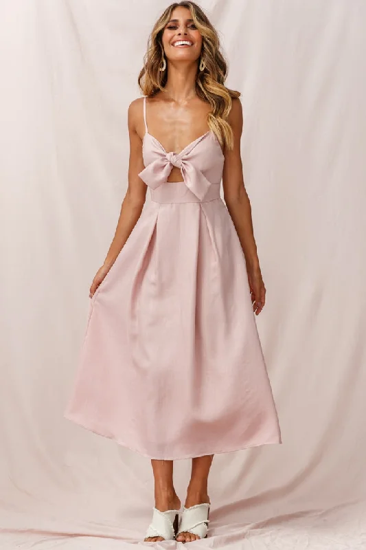 Midi dresses with ruffled sleeves for a more feminine and voluminous look Hope Tie-Knot Bust Midi Dress Blush