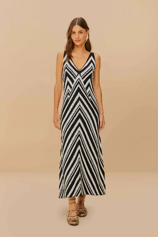 Midi dresses with cotton - blend materials for everyday comfort Black And White Stripes Knit Midi Dress Midi dresses with cotton - blend materials for everyday comfort Black And White Stripes Knit Midi Dress