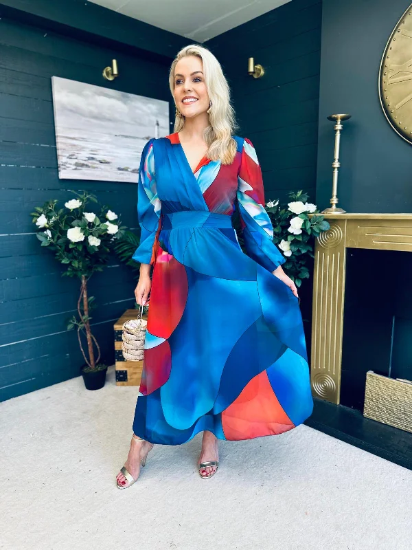 Midi dresses with halter necks for a stylish and comfortable option Tara Banded Midi Dress Blue Midi dresses with halter necks for a stylish and comfortable option Tara Banded Midi Dress Blue