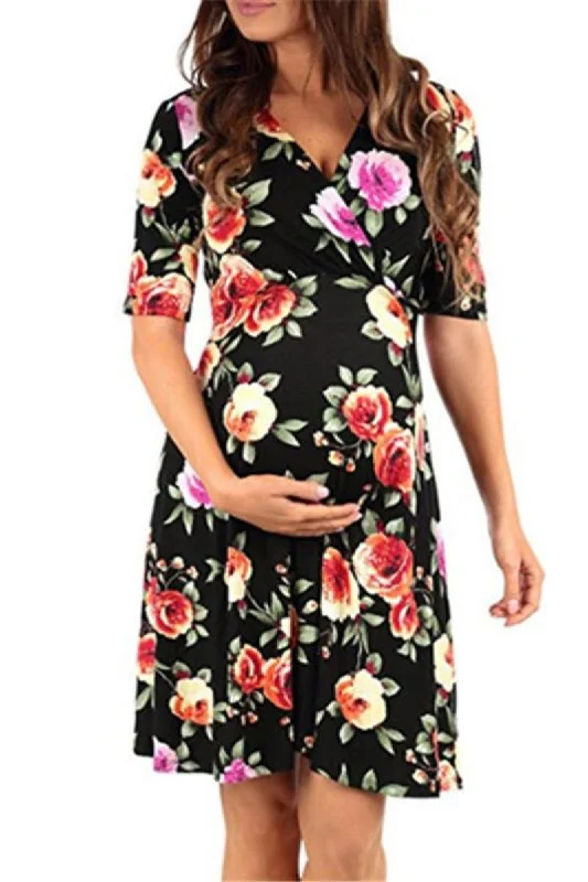 Mini dresses with tassel accents for a fun touch Floral Wrap Maternity Dress For Summer Mini dresses with tassel accents for a fun touch Floral Wrap Maternity Dress For Summer
