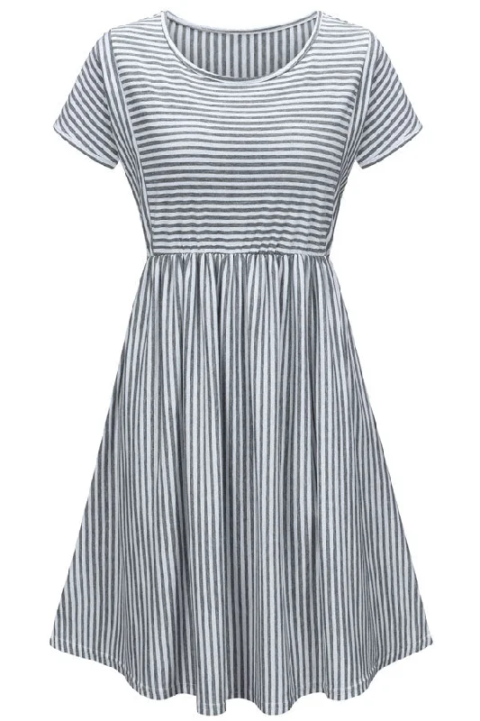Ruffled mini dresses for a romantic touch Comfortable Striped Stitching Pregnancy Short-Sleeved Dress Ruffled mini dresses for a romantic touch Comfortable Striped Stitching Pregnancy Short-Sleeved Dress