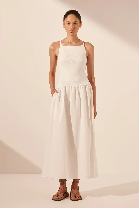 Pleated Women Dress with a Timeless and Elegant TextureALIAH HIGH NECK MIDI DRESS - IVORY Pleated Women Dress with a Timeless and Elegant TextureALIAH HIGH NECK MIDI DRESS - IVORY