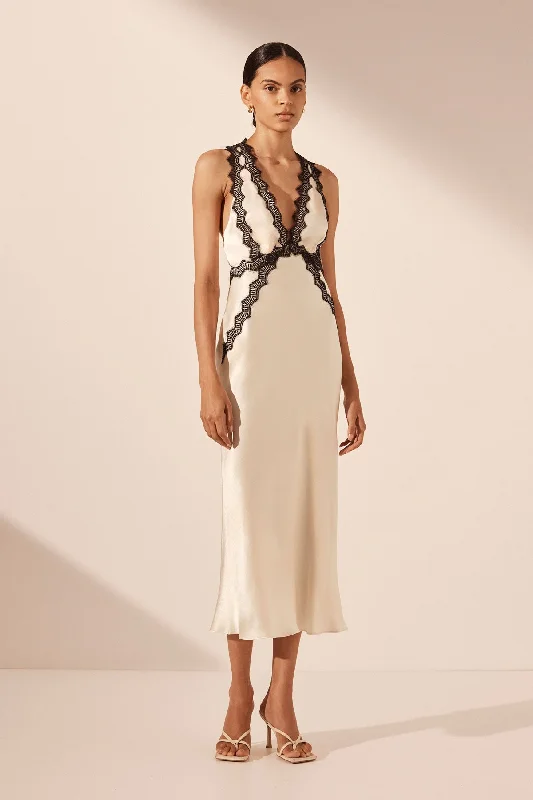 Backless Women Dress for a Sexy and Alluring Look at Evening EventsCAMILLE LACE CROSS BACK MIDI DRESS - CREAM/BLACK Backless Women Dress for a Sexy and Alluring Look at Evening EventsCAMILLE LACE CROSS BACK MIDI DRESS - CREAM/BLACK
