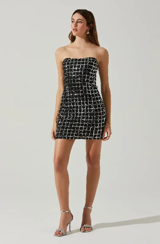 Shift Women Dress with a Simple and Classic Design for Everyday WearCarmen Strapless Sequin Mini Dress Shift Women Dress with a Simple and Classic Design for Everyday WearCarmen Strapless Sequin Mini Dress