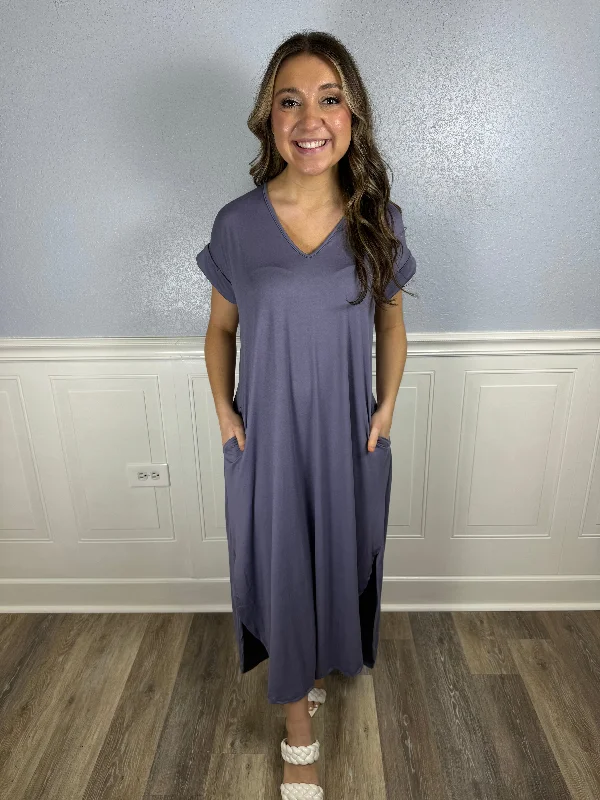 Printed Abstract Women Dress for a Modern and Artistic AppealDusty lavender tshirt maxi Printed Abstract Women Dress for a Modern and Artistic AppealDusty lavender tshirt maxi