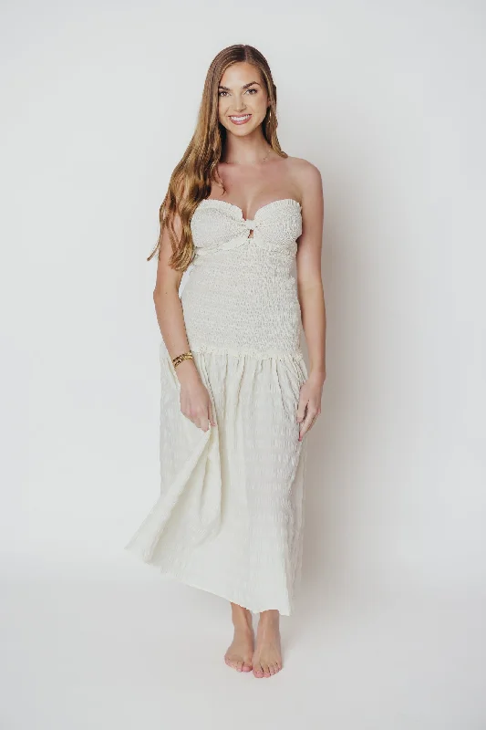 Halter Neck Women Dress to Show Off the Shoulders and NecklineWhitley Strapless Sweetheart Midi Dress in Ivory Halter Neck Women Dress to Show Off the Shoulders and NecklineWhitley Strapless Sweetheart Midi Dress in Ivory