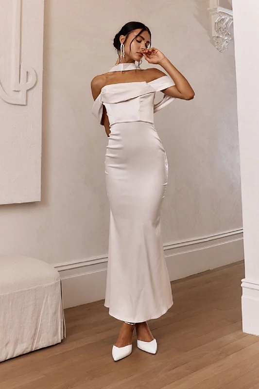 Backless Women Dress for a Sexy and Alluring Look at Evening EventsEclipse Draped Sleeve Midi Dress Beige Backless Women Dress for a Sexy and Alluring Look at Evening EventsEclipse Draped Sleeve Midi Dress Beige