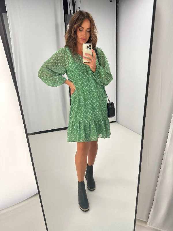 Little Black Women Dress with Sequins for a Glamorous Night OutGloss by Shine On Laura Hem Tier Dress Green Geo Print Little Black Women Dress with Sequins for a Glamorous Night OutGloss by Shine On Laura Hem Tier Dress Green Geo Print