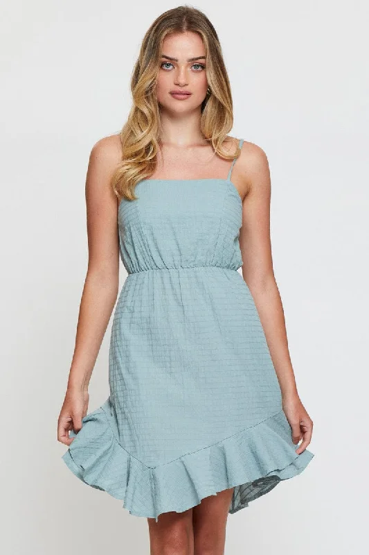 Mini Women Dress with a Short Hem for a Young and Trendy StyleGreen Mini Dress Sleeveless Square Neck Mini Women Dress with a Short Hem for a Young and Trendy StyleGreen Mini Dress Sleeveless Square Neck