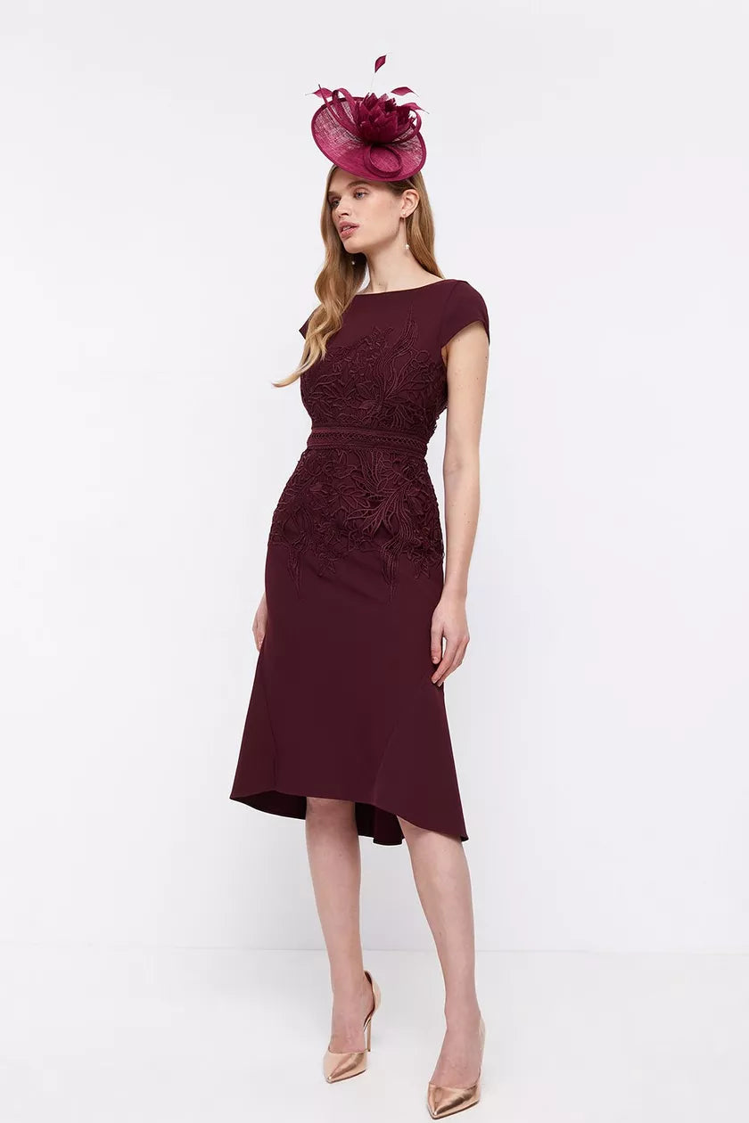 Pleated Women Dress with a Timeless and Elegant TextureLace Dress With Crepe Burgundy Pleated Women Dress with a Timeless and Elegant TextureLace Dress With Crepe Burgundy