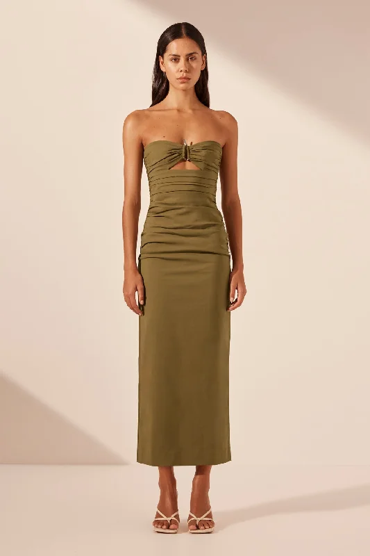 Long - Sleeve Women Dress in Velvet for a Luxurious Winter LookLANI STRAPLESS GATHERED MIDI DRESS - ARMY GREEN Long - Sleeve Women Dress in Velvet for a Luxurious Winter LookLANI STRAPLESS GATHERED MIDI DRESS - ARMY GREEN