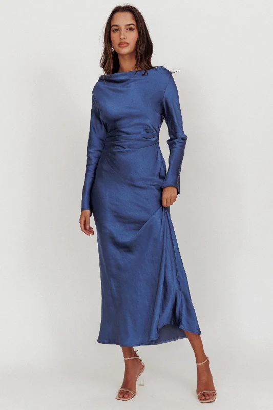 Halter Neck Women Dress to Show Off the Shoulders and NecklineLoveland Cowl Back Midi Dress Navy Halter Neck Women Dress to Show Off the Shoulders and NecklineLoveland Cowl Back Midi Dress Navy