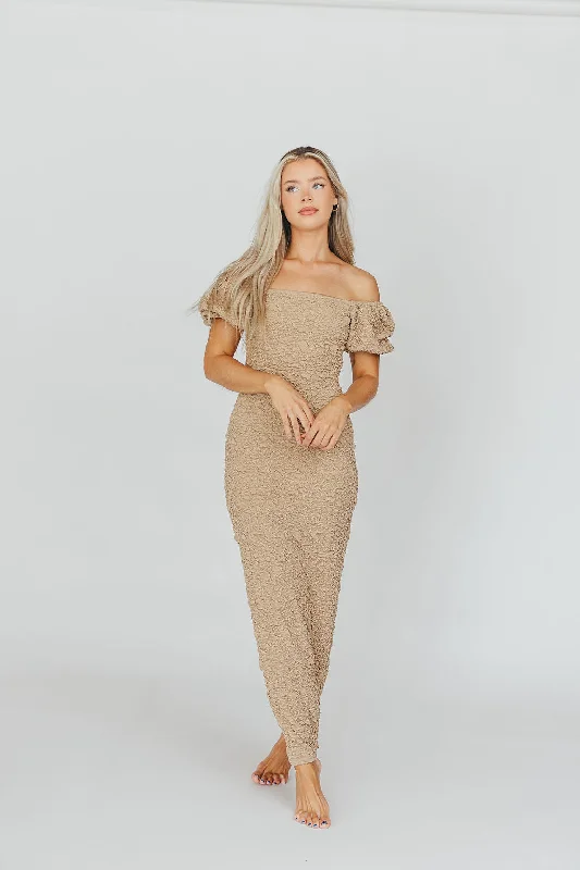 Off - the - Shoulder Women Dress for a Romantic and Feminine LookMadden Textured Maxi Dress in Taupe- Bump Friendly Off - the - Shoulder Women Dress for a Romantic and Feminine LookMadden Textured Maxi Dress in Taupe- Bump Friendly