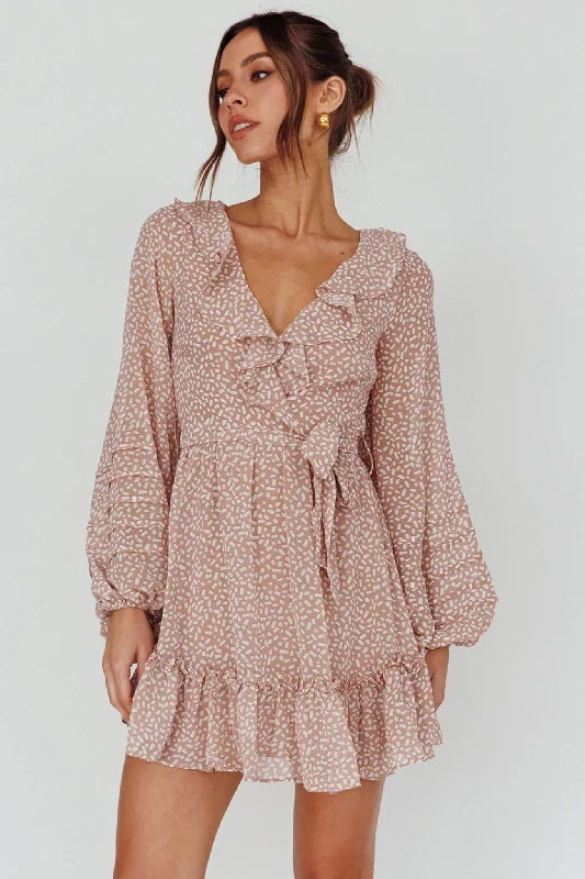 Pleated Women Dress with a Timeless and Elegant TextureMarcheline Balloon Sleeve Waist Tie Dress Sprinkle Print Pink Pleated Women Dress with a Timeless and Elegant TextureMarcheline Balloon Sleeve Waist Tie Dress Sprinkle Print Pink