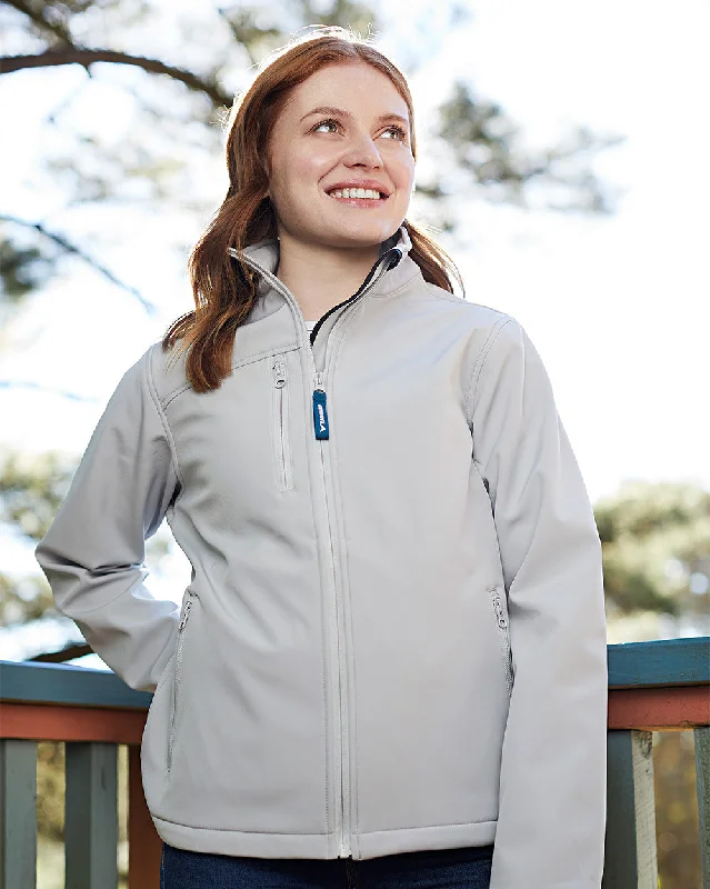 Women's cropped down jackets in bold colors for a sporty and fashionable winter outfitMcKay Softshell Jacket in Pebble Grey Women's cropped down jackets in bold colors for a sporty and fashionable winter outfitMcKay Softshell Jacket in Pebble Grey