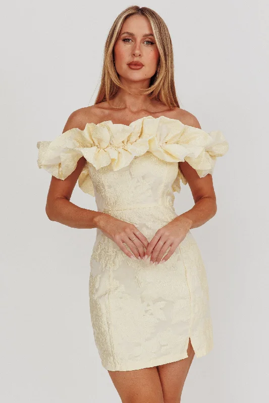 Empire Waist Women Dress to Accentuate the Bust and Conceal the WaistMemoire Off-Shoulder Jacquard Mini Dress Lemon Empire Waist Women Dress to Accentuate the Bust and Conceal the WaistMemoire Off-Shoulder Jacquard Mini Dress Lemon