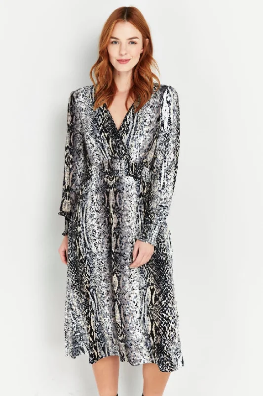 Mermaid - Style Women Dress with a Fitted Silhouette for Special OccasionsAnimal Print Dress Mermaid - Style Women Dress with a Fitted Silhouette for Special OccasionsAnimal Print Dress