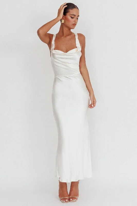 Mini Women Dress with a Short Hem for a Young and Trendy StyleSitara Tied Back Maxi Dress Oyster Mini Women Dress with a Short Hem for a Young and Trendy StyleSitara Tied Back Maxi Dress Oyster
