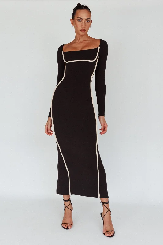 Strapless Women Dress with a Built - in Bra for Comfort and SupportSunny Coast Long Sleeve Piping Maxi Dress Black Strapless Women Dress with a Built - in Bra for Comfort and SupportSunny Coast Long Sleeve Piping Maxi Dress Black