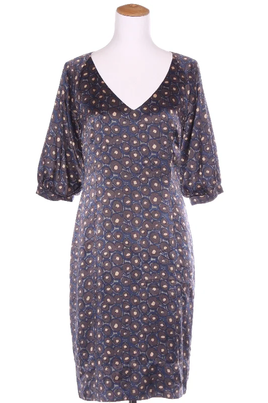 Mermaid - Style Women Dress with a Fitted Silhouette for Special Occasions Mermaid - Style Women Dress with a Fitted Silhouette for Special Occasions ANDREA MOORE - Billow sleeve silk dress! 10 Mermaid - Style Women Dress with a Fitted Silhouette for Special Occasions Mermaid - Style Women Dress with a Fitted Silhouette for Special Occasions ANDREA MOORE - Billow sleeve silk dress! 10