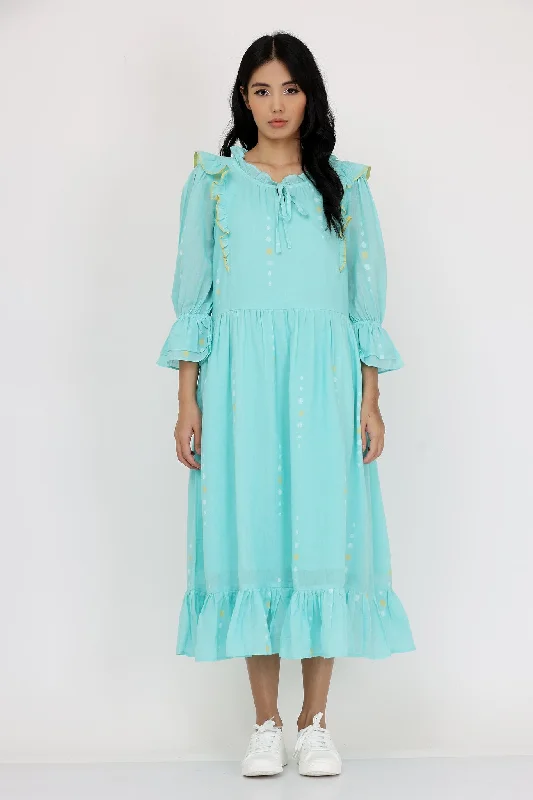 Mini Women Dress with a Short Hem for a Young and Trendy Style Mini Women Dress with a Short Hem for a Young and Trendy Style FRILL DRESS