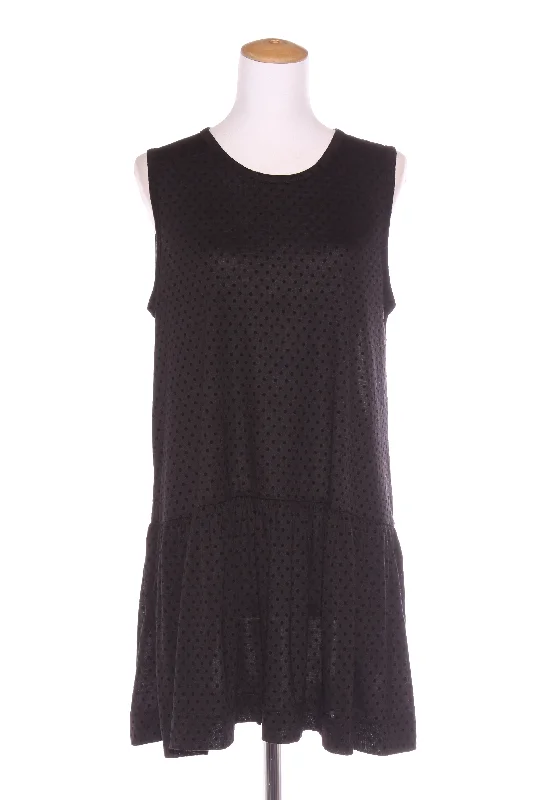 Mini Women Dress with a Short Hem for a Young and Trendy Style Mini Women Dress with a Short Hem for a Young and Trendy Style HUFFER "Polly" velvet spot dress! 10 Mini Women Dress with a Short Hem for a Young and Trendy Style Mini Women Dress with a Short Hem for a Young and Trendy Style HUFFER "Polly" velvet spot dress! 10