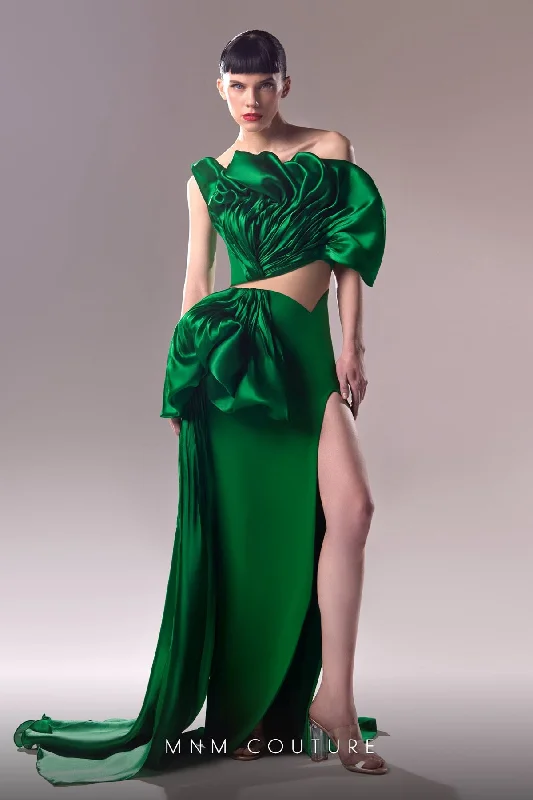 Lace - Embellished Women Dress for an Elegant and Sophisticated Appearance Lace - Embellished Women Dress for an Elegant and Sophisticated Appearance MNM Couture G1614 Lace - Embellished Women Dress for an Elegant and Sophisticated Appearance Lace - Embellished Women Dress for an Elegant and Sophisticated Appearance MNM Couture G1614