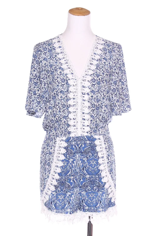 Sleeveless Women Dress in Bright Colors for Summer Parties Sleeveless Women Dress in Bright Colors for Summer Parties SASS - Paisley blue playsuit! 8 Sleeveless Women Dress in Bright Colors for Summer Parties Sleeveless Women Dress in Bright Colors for Summer Parties SASS - Paisley blue playsuit! 8