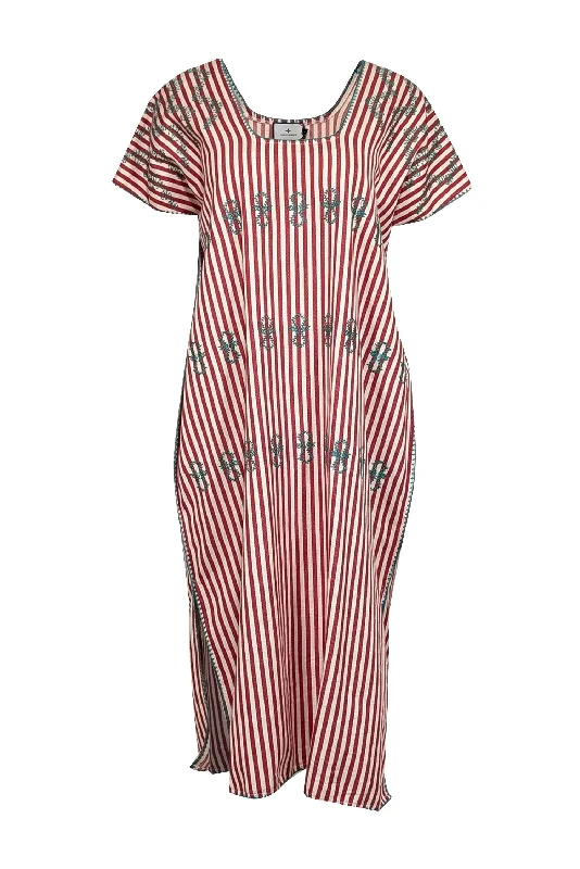 Long - Sleeve Women Dress in Velvet for a Luxurious Winter Look Long - Sleeve Women Dress in Velvet for a Luxurious Winter Look Tuckernuck - Red & Cream Stripe w/ Green Embroidered Detail Tunic Dress Sz M Long - Sleeve Women Dress in Velvet for a Luxurious Winter Look Long - Sleeve Women Dress in Velvet for a Luxurious Winter Look Tuckernuck - Red & Cream Stripe w/ Green Embroidered Detail Tunic Dress Sz M