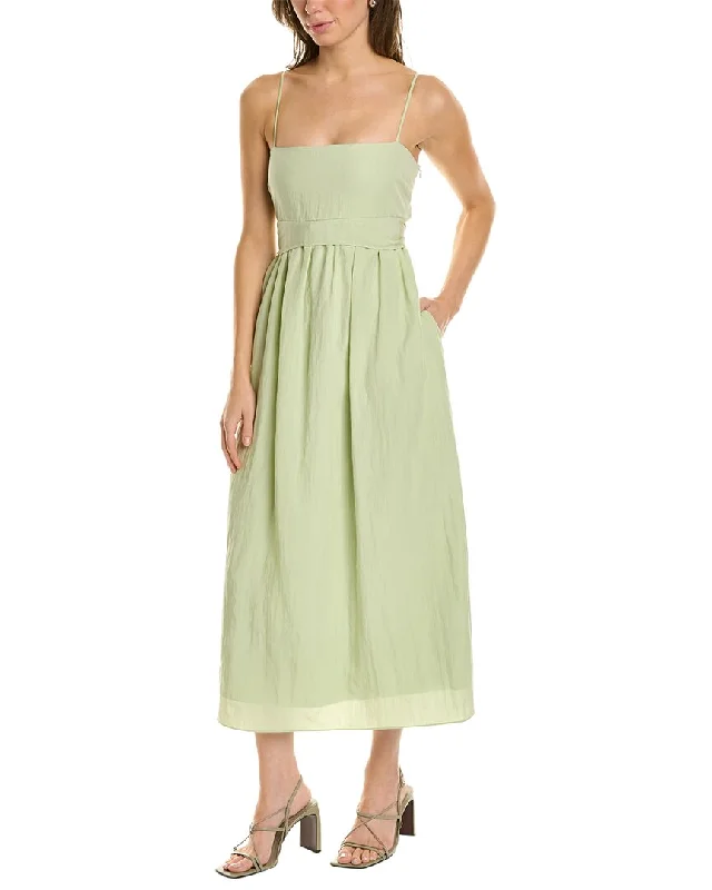 Sheath Women Dress with a Tailored Fit for a Professional Look Sheath Women Dress with a Tailored Fit for a Professional Look Vince Ruched Dress