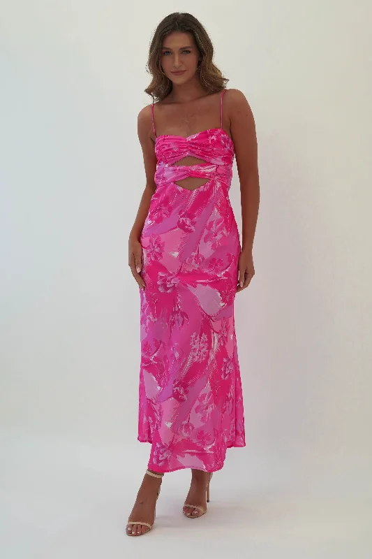 Maxi dresses with geometric prints for a contemporary aestheticAndria Printed Midaxi Dress | Hot Pink Maxi dresses with geometric prints for a contemporary aestheticAndria Printed Midaxi Dress | Hot Pink