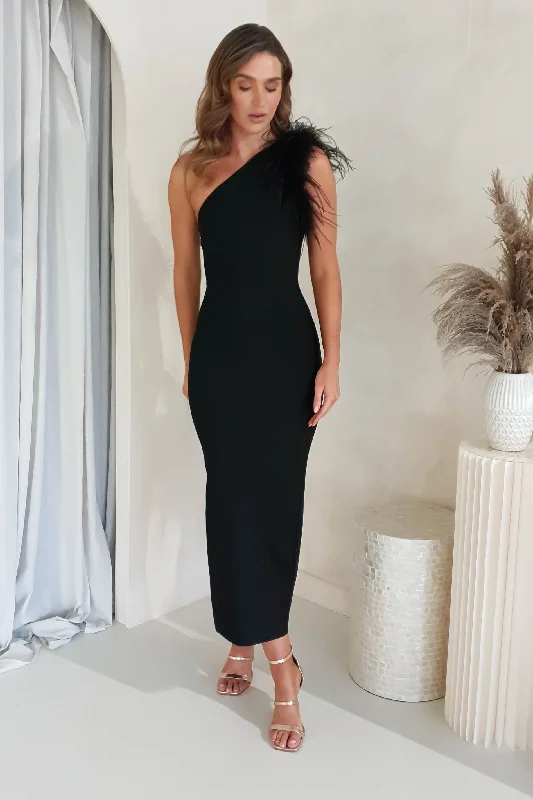 Maxi dresses with a halter neck for a stylish and sophisticated choiceKaralyn Feather Bodycon Bandage Dress | Black Maxi dresses with a halter neck for a stylish and sophisticated choiceKaralyn Feather Bodycon Bandage Dress | Black
