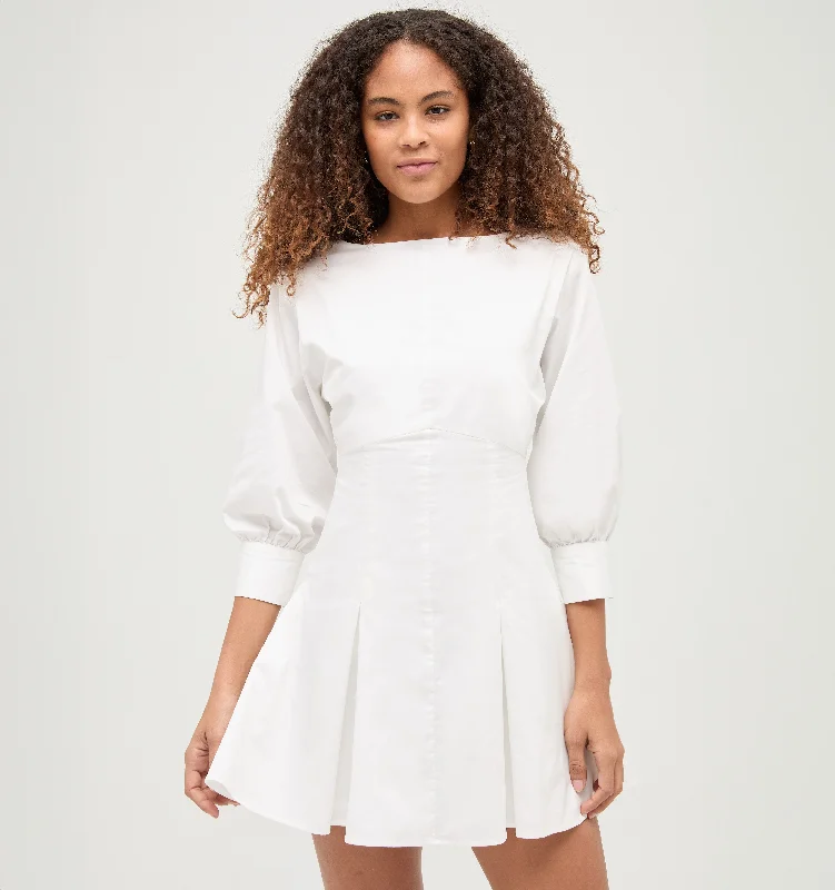 Maxi dresses with an empire waist for a flattering fit on all body typesThe Aveline Dress - White Cotton Sateen Maxi dresses with an empire waist for a flattering fit on all body typesThe Aveline Dress - White Cotton Sateen