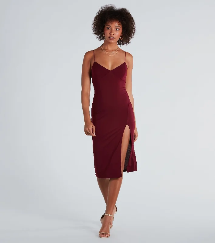 Midi dresses with V - necklines for a flattering and elongating effectCatch Up Crepe Slip Midi Dress Midi dresses with V - necklines for a flattering and elongating effectCatch Up Crepe Slip Midi Dress
