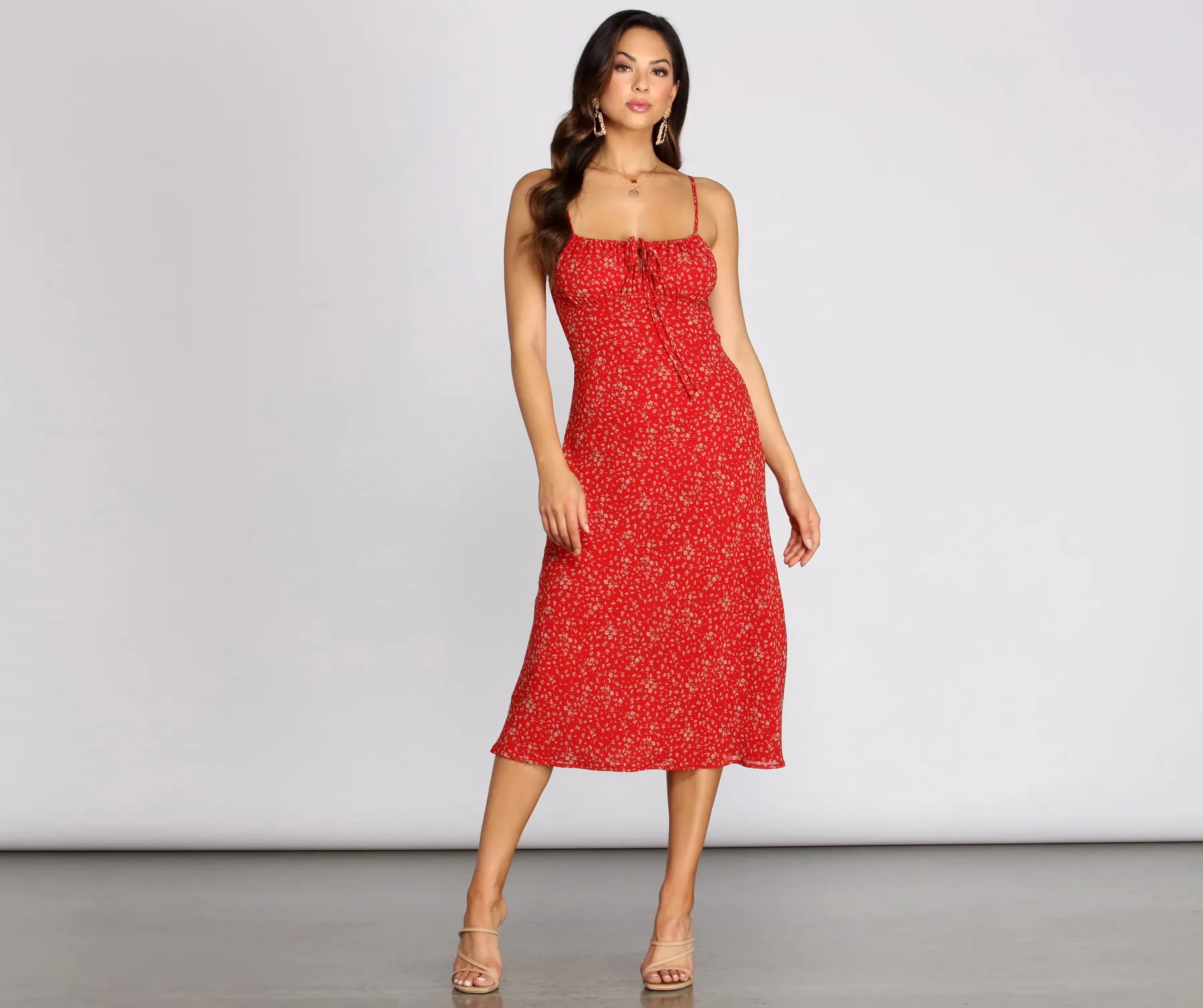 Midi dresses with ruched sleeves for a more fitted and stylish arm lookSprung On Florals Chiffon Midi Dress Midi dresses with ruched sleeves for a more fitted and stylish arm lookSprung On Florals Chiffon Midi Dress