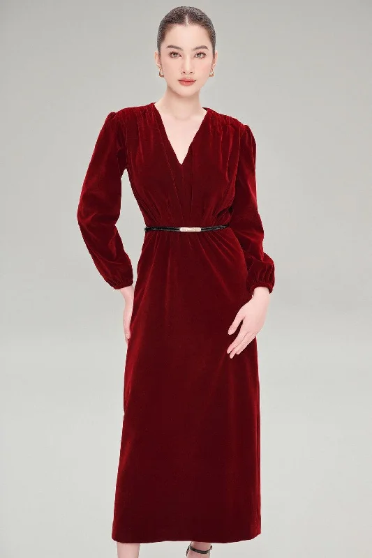 Maxi - inspired midi dresses with flowing fabrics for a beachy vibeTeagan Straight V-Neck Velvet Midi Dress Maxi - inspired midi dresses with flowing fabrics for a beachy vibeTeagan Straight V-Neck Velvet Midi Dress