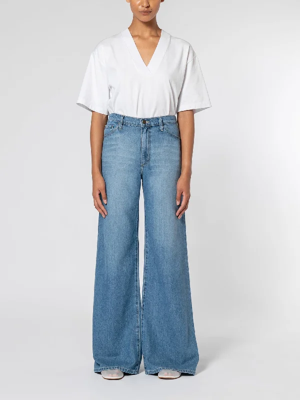 Oversized Denim Top for a Relaxed and Casual VibeCarly Jean Glory