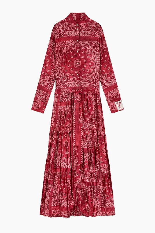 Denim Top with a Metallic Accent for a Shiny LookGolden Goose Paisley Print Shirtdress - Spiced Apple/ Off White Denim Top with a Metallic Accent for a Shiny LookGolden Goose Paisley Print Shirtdress - Spiced Apple/ Off White