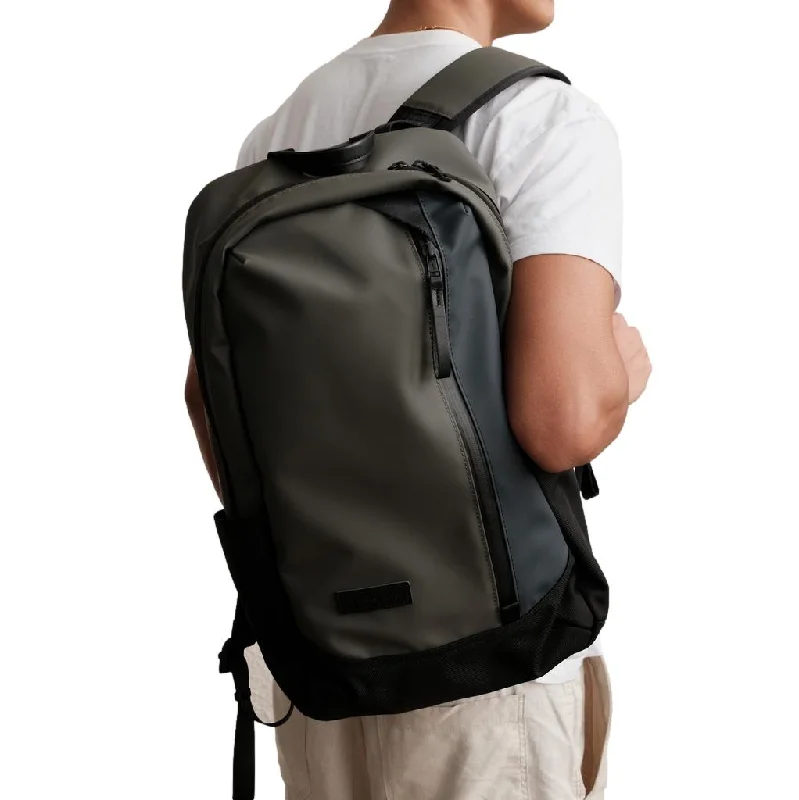 Patchwork Denim Top with a Unique and Artistic AppealMaster-piece "Slick" Backpack (Gray) Patchwork Denim Top with a Unique and Artistic AppealMaster-piece "Slick" Backpack (Gray)