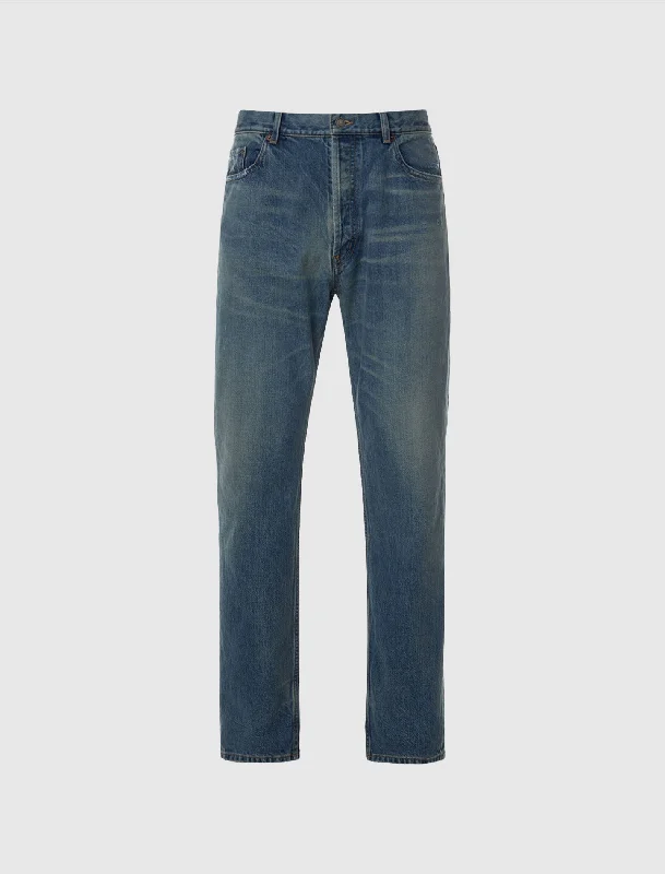 Ripped Denim Top for a Rebellious Fashion StatementRELAXED STRAIGHT JEAN