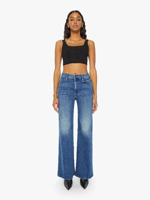 Denim Top for a Beachside Picnic with a Laid - Back StyleThe Hustler Roller Skimp - Caving In Denim Top for a Beachside Picnic with a Laid - Back StyleThe Hustler Roller Skimp - Caving In