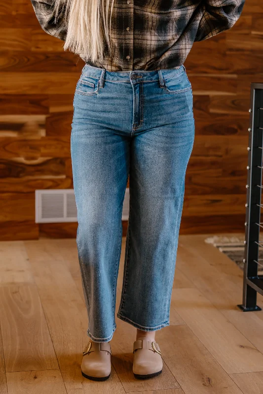 Women's luxury leather pants Stretch women jeans for enhanced mobility and comfort Ella High Rise Straight Wide Leg Jean | Medium Women's luxury leather pants Stretch women jeans for enhanced mobility and comfort Ella High Rise Straight Wide Leg Jean | Medium