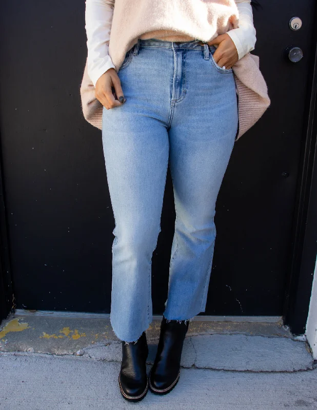 Women's pants for garden parties Colored women jeans in vibrant hues like red and yellow Happi High Rise Basic Cropped Flare Jean | Light Blue Women's pants for garden parties Colored women jeans in vibrant hues like red and yellow Happi High Rise Basic Cropped Flare Jean | Light Blue