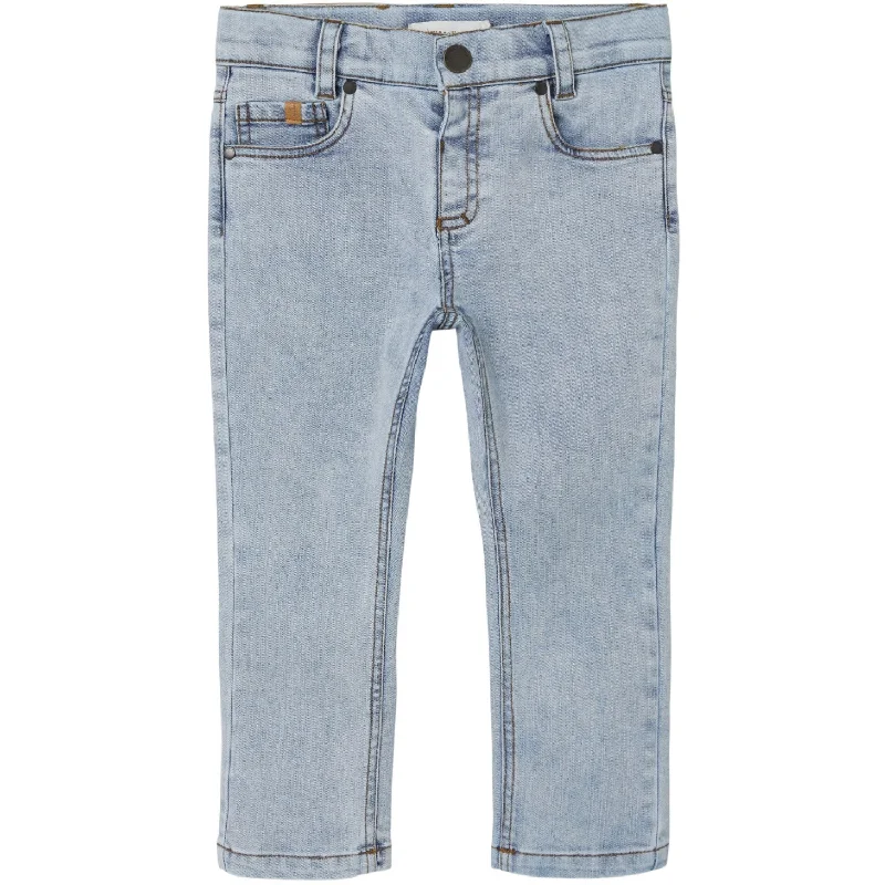 Women's pants with reflective strips Acid - wash women jeans with a retro finish Lil'Atelier Light Blue Denim Rome Reg Jeans Women's pants with reflective strips Acid - wash women jeans with a retro finish Lil'Atelier Light Blue Denim Rome Reg Jeans