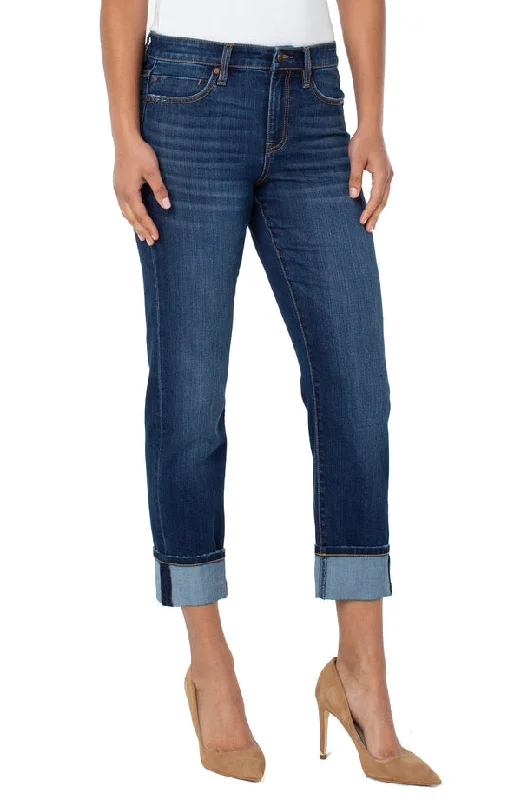 Women's pants with stretch panels Light - wash women jeans for a fresh and summery appearance Marley Girlfriend Cuffed Jean Women's pants with stretch panels Light - wash women jeans for a fresh and summery appearance Marley Girlfriend Cuffed Jean