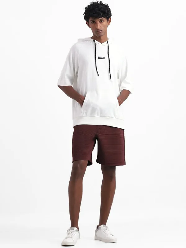 Women's velvet party pants Embellished women jeans with studs or rhinestones for a glamorous touch Studiofit Wine Self Striped Relaxed-Fit Mid-Rise Shorts Women's velvet party pants Embellished women jeans with studs or rhinestones for a glamorous touch Studiofit Wine Self Striped Relaxed-Fit Mid-Rise Shorts