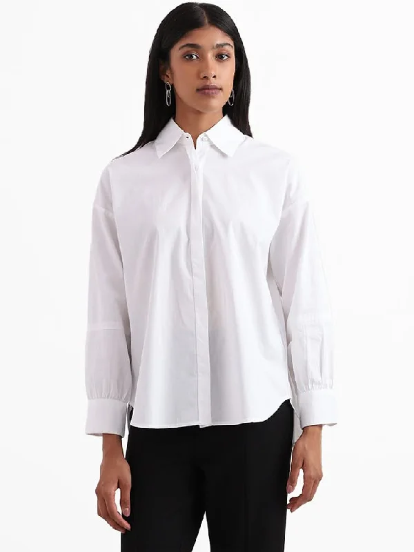 Women's lace - trimmed evening pants Light - wash women jeans for a fresh and summery appearance Wardrobe Plain Off White Casual Shirt Women's lace - trimmed evening pants Light - wash women jeans for a fresh and summery appearance Wardrobe Plain Off White Casual Shirt