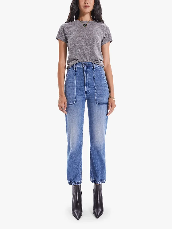 Women's low - rise denim pants Distressed women jeans for a trendy and edgy look Wrapper Patch Springy Ankle